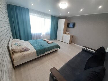 40 м², 1-комнатная квартира 1 800 ₽ в сутки - изображение 51