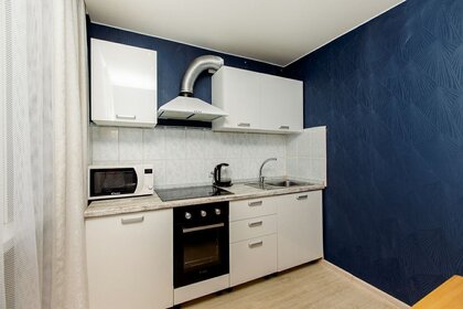 45 м², 2-комнатная квартира 3 500 ₽ в сутки - изображение 53