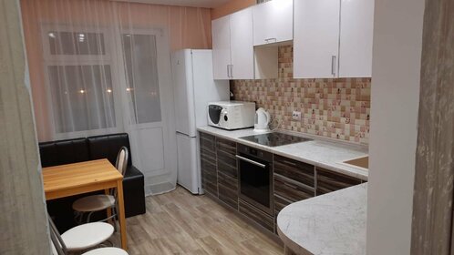 32 м², 1-комнатная квартира 1 290 ₽ в сутки - изображение 38