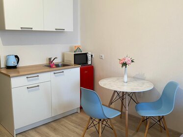 25 м², квартира-студия 1 800 ₽ в сутки - изображение 82