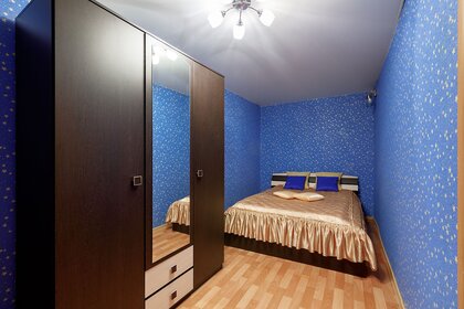 44 м², 2-комнатная квартира 2 200 ₽ в сутки - изображение 55