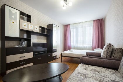 46 м², 1-комнатная квартира 2 500 ₽ в сутки - изображение 27