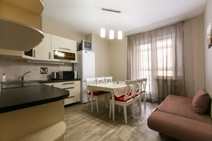 80 м², 3-комнатная квартира 5 000 ₽ в сутки - изображение 70
