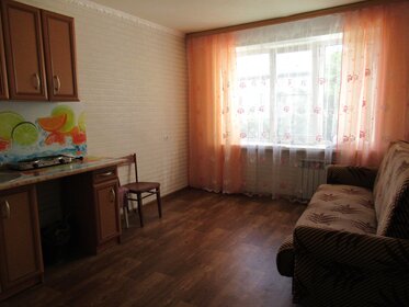 Купить двухкомнатную квартиру с большой кухней в ЖК «Камаполис» в Перми - изображение 12
