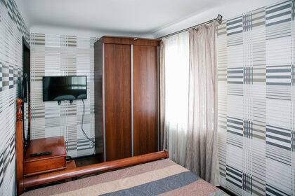 70 м², 2-комнатная квартира 3 500 ₽ в сутки - изображение 51