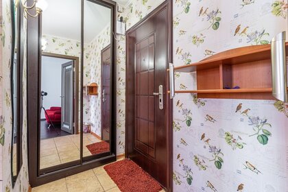 42 м², 1-комнатная квартира 2 500 ₽ в сутки - изображение 76