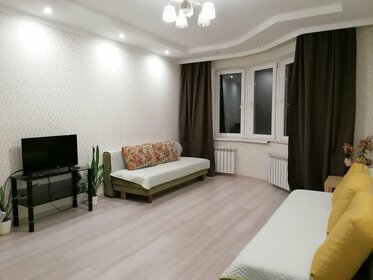 54 м², 2-комнатная квартира 3 500 ₽ в сутки - изображение 11