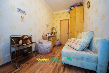 42 м², 2-комнатная квартира 2 500 ₽ в сутки - изображение 60