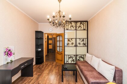 47 м², 1-комнатная квартира 2 300 ₽ в сутки - изображение 18