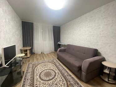 37 м², 2-комнатная квартира 2 300 ₽ в сутки - изображение 40
