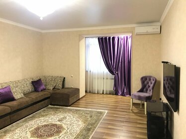 52 м², 2-комнатная квартира 3 500 ₽ в сутки - изображение 52