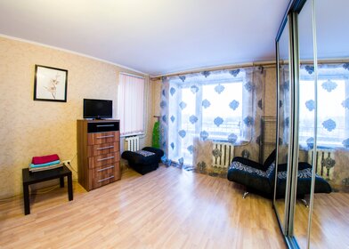 Купить двухкомнатную квартиру в блочном доме в Ангарске - изображение 44