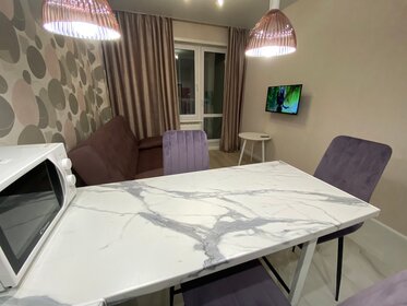 47 м², 2-комнатная квартира 3 490 ₽ в сутки - изображение 74