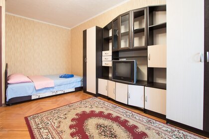 32 м², 1-комнатная квартира 2 500 ₽ в сутки - изображение 81