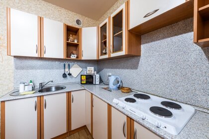 40 м², 1-комнатная квартира 3 100 ₽ в сутки - изображение 76