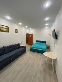 35 м², 2-комнатная квартира 2 700 ₽ в сутки - изображение 98