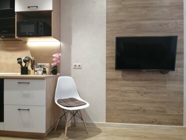 70 м², 3-комнатная квартира 2 490 ₽ в сутки - изображение 43