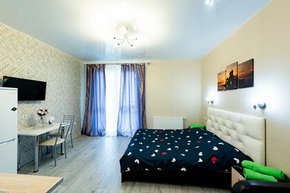 43 м², 1-комнатная квартира 2 500 ₽ в сутки - изображение 42