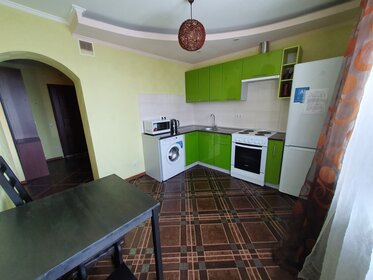 44 м², 1-комнатная квартира 2 700 ₽ в сутки - изображение 113