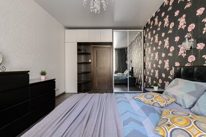 79 м², 3-комнатная квартира 4 990 ₽ в сутки - изображение 39