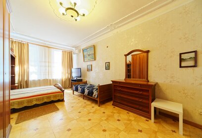 105 м², 4-комнатная квартира 4 300 ₽ в сутки - изображение 95