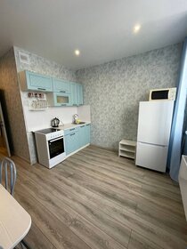 30 м², квартира-студия 3 600 ₽ в сутки - изображение 37