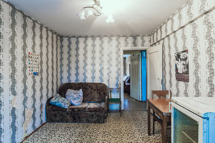 Купить квартиру с европланировкой (с кухней-гостиной) в ЖК «Клены» в Санкт-Петербурге и ЛО - изображение 43