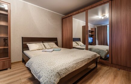 35,1 м², 1-комнатная квартира 2 500 ₽ в сутки - изображение 87