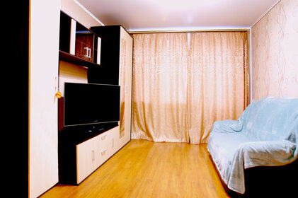 43 м², 1-комнатная квартира 1 600 ₽ в сутки - изображение 80