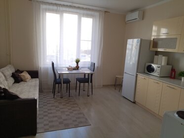 62 м², 2-комнатная квартира 2 900 ₽ в сутки - изображение 67