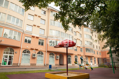 Купить квартиру площадью 40 кв.м. на улице Звенигородская в Челябинске - изображение 32