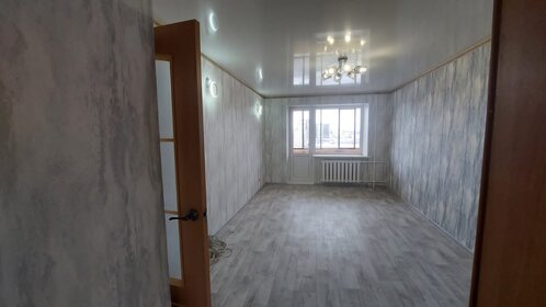 34,9 м², 1-комнатная квартира 2 700 ₽ в сутки - изображение 47