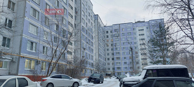Купить квартиру с большой кухней на улице Труда в Челябинске - изображение 27