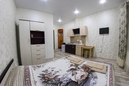 40 м², 1-комнатная квартира 1 400 ₽ в сутки - изображение 34