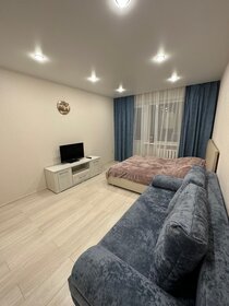 35 м², 1-комнатная квартира 1 300 ₽ в сутки - изображение 65
