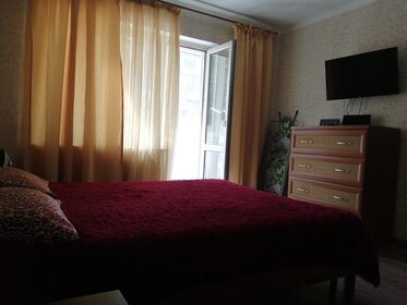 15 м², квартира-студия 1 650 ₽ в сутки - изображение 37