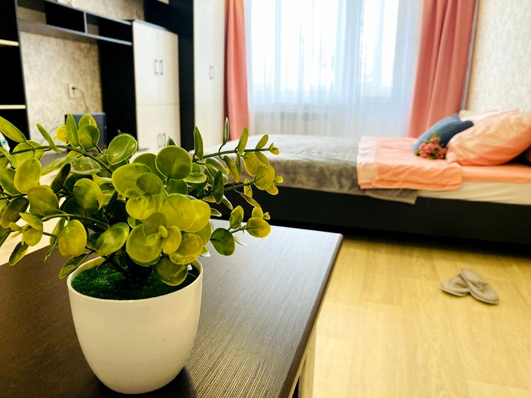 39 м², 1-комнатная квартира 1 500 ₽ в сутки - изображение 1