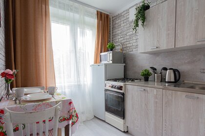 34,5 м², 1-комнатная квартира 2 500 ₽ в сутки - изображение 86