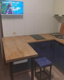 32 м², 1-комнатная квартира 1 850 ₽ в сутки - изображение 1