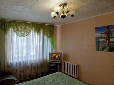 44 м², 1-комнатная квартира 1 800 ₽ в сутки - изображение 38