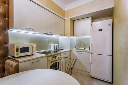 75 м², 2-комнатная квартира 3 500 ₽ в сутки - изображение 58