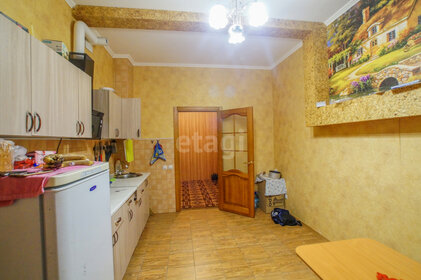 30 м², квартира-студия 2 600 ₽ в сутки - изображение 59