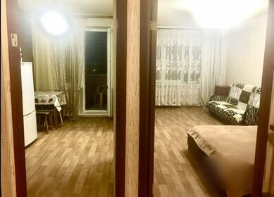 31 м², 1-комнатная квартира 2 200 ₽ в сутки - изображение 97