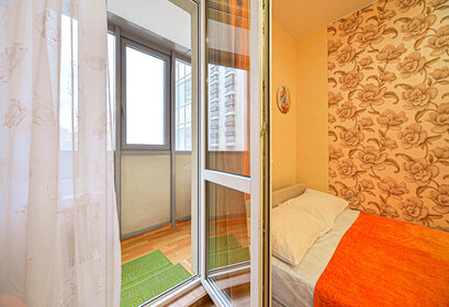 33 м², 1-комнатная квартира 2 500 ₽ в сутки - изображение 67