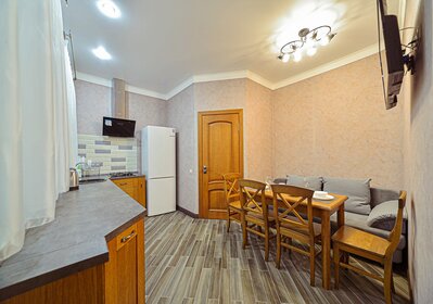 72 м², 3-комнатная квартира 7 000 ₽ в сутки - изображение 58