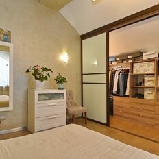 Квартира 154 м², 4-комнатная - изображение 1