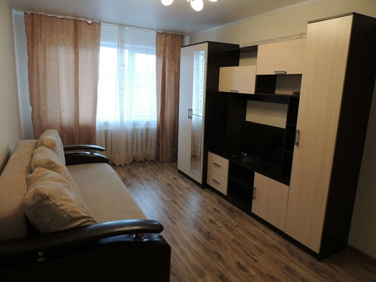 50 м², 1-комнатная квартира 1 800 ₽ в сутки - изображение 1