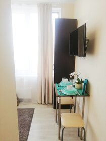 20 м², квартира-студия 3 027 ₽ в сутки - изображение 100