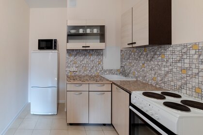 42 м², 1-комнатная квартира 2 600 ₽ в сутки - изображение 40