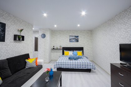 40 м², 1-комнатная квартира 2 500 ₽ в сутки - изображение 61
